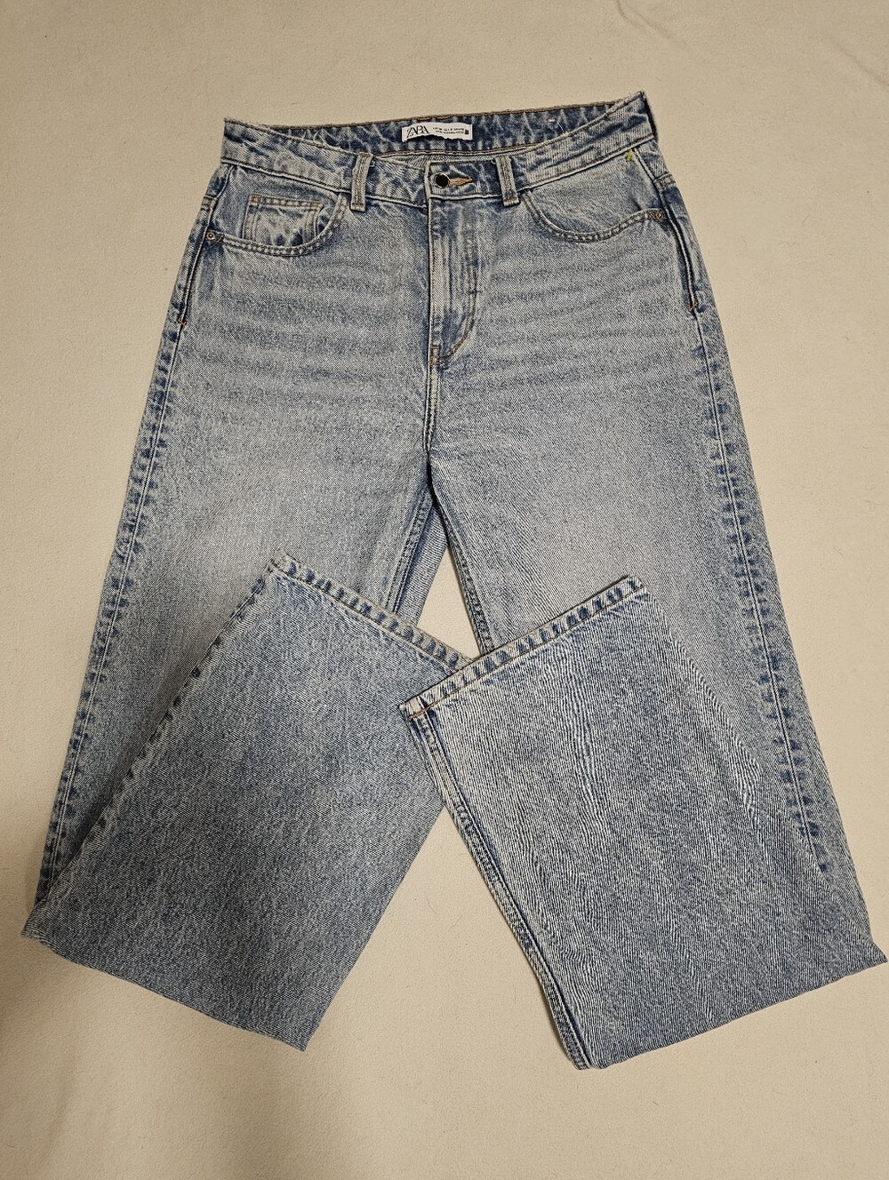 ZARA Wms Straight Fit Denim High-Rise Light Blue Regular Rigid 100% Cotton SZ 6.